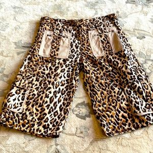 Dolce & Cabbana leopard print cargo shorts